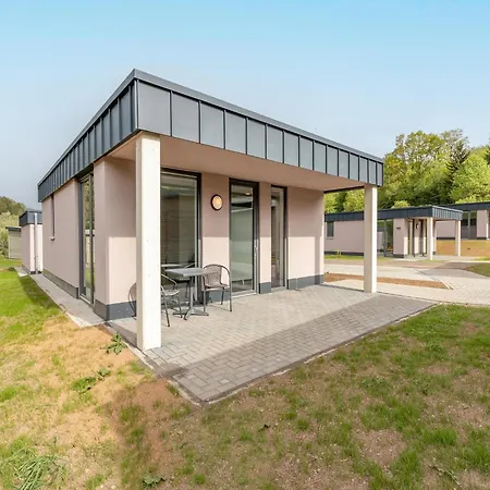 Lakeside Bungalow, Cleaning Included * Hallschlag