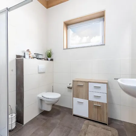 Ferienhaus Lakeside Bungalow, Cleaning Included